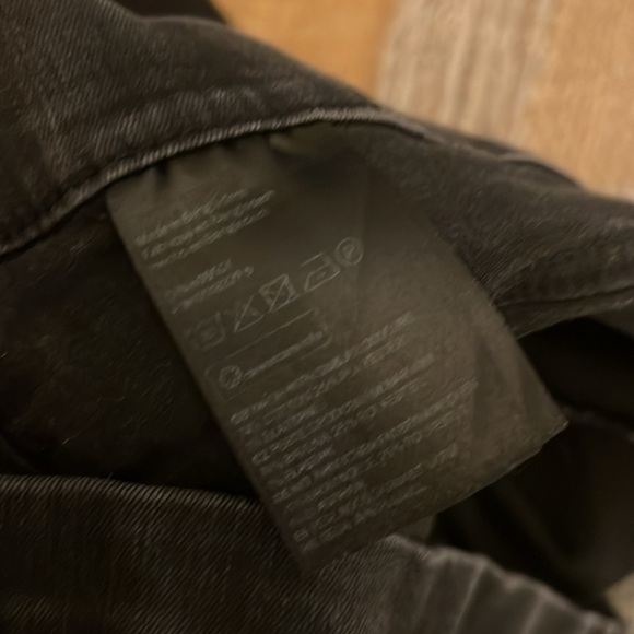 H&M Skinny Dark Grey Slight Fade Black Denim Jeans Jeggings - Picture 9 of 9